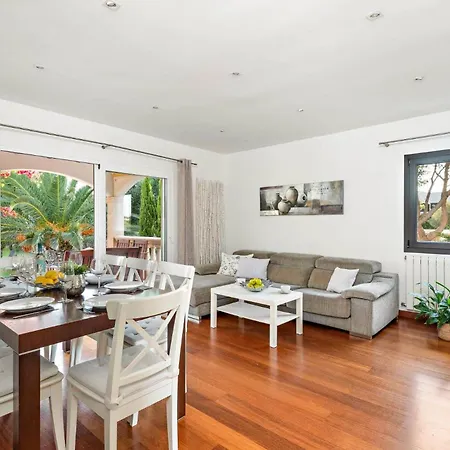 Ses Carpinyetes By 萨卡莱塔